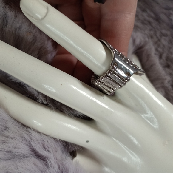 Blessed by Sparkles set of 2 silver pink adjustable rings gem and ornate designs - Picture 8 of 11